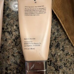 Merit the uniform tributes sunscreen, palomino/sand color #20